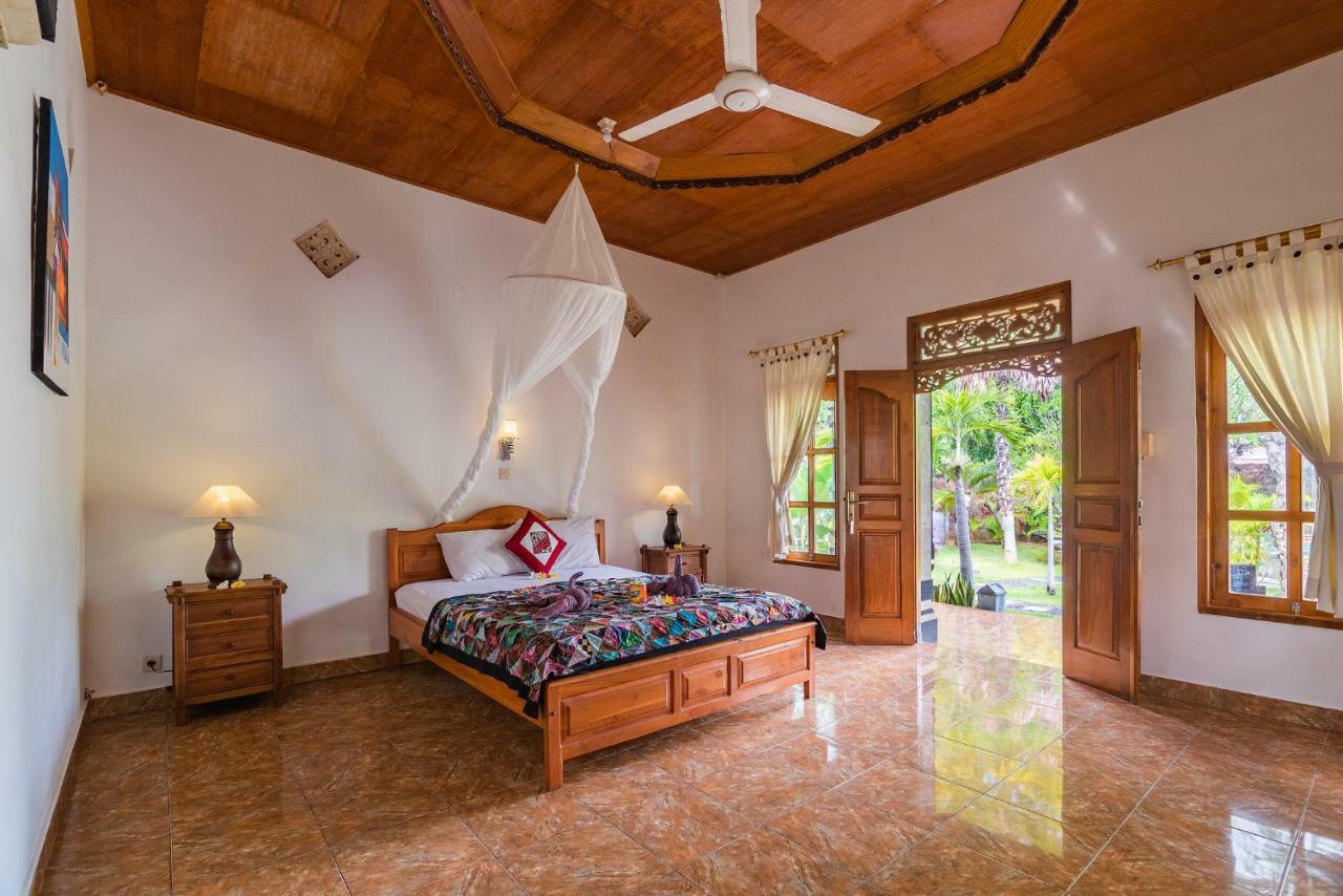 Pondok Wisata Sartaya 2 Lovina  Exterior photo
