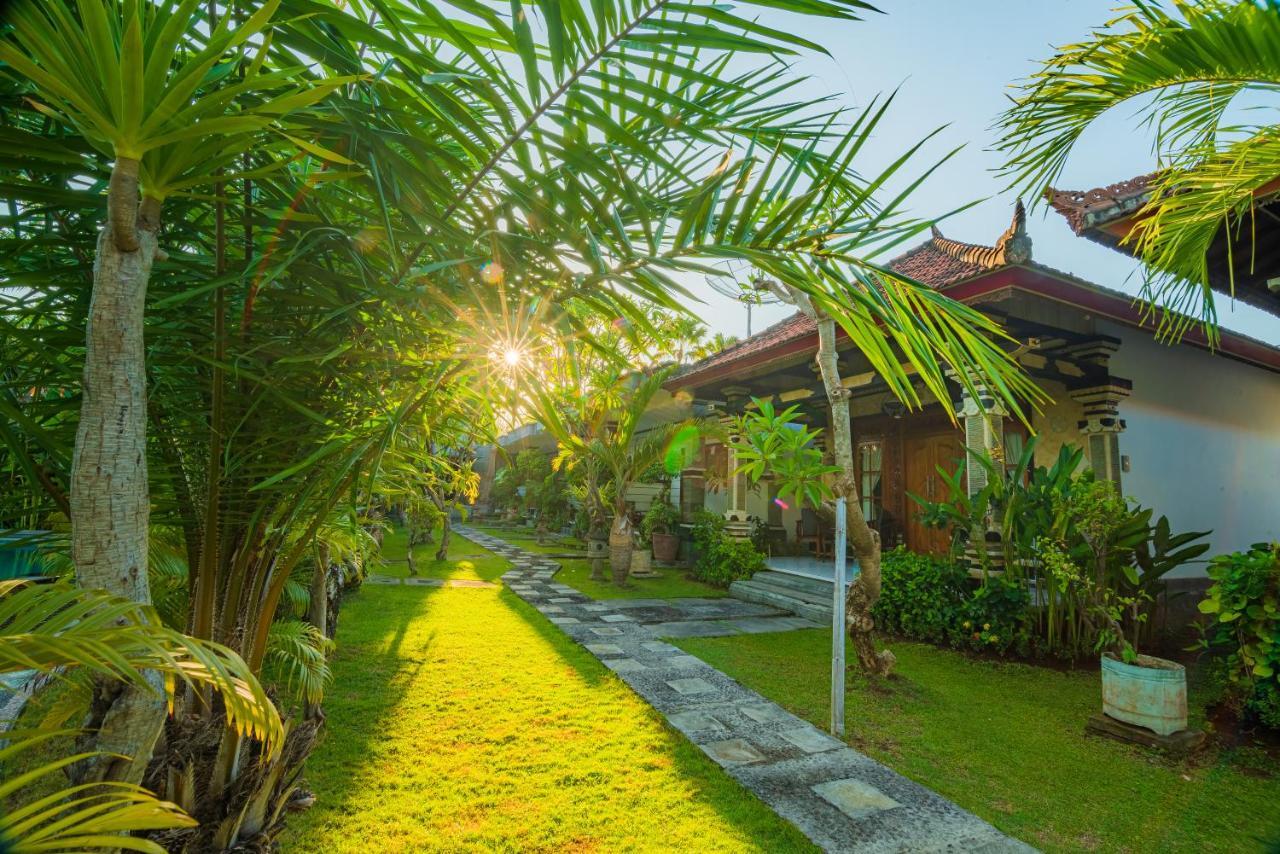 Pondok Wisata Sartaya 2 Lovina  Exterior photo